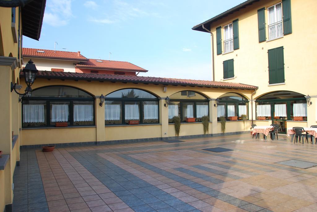 Albergo Ristorante Quadrifoglio 얼그나노 외부 사진